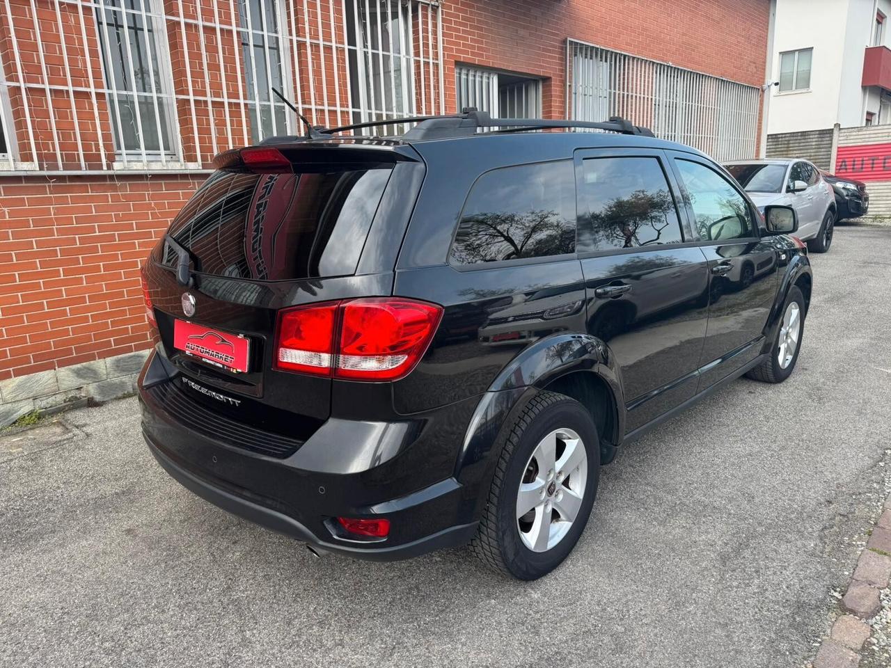 Fiat Freemont 2.0 Multijet 140 CV Urban 7 POSTI