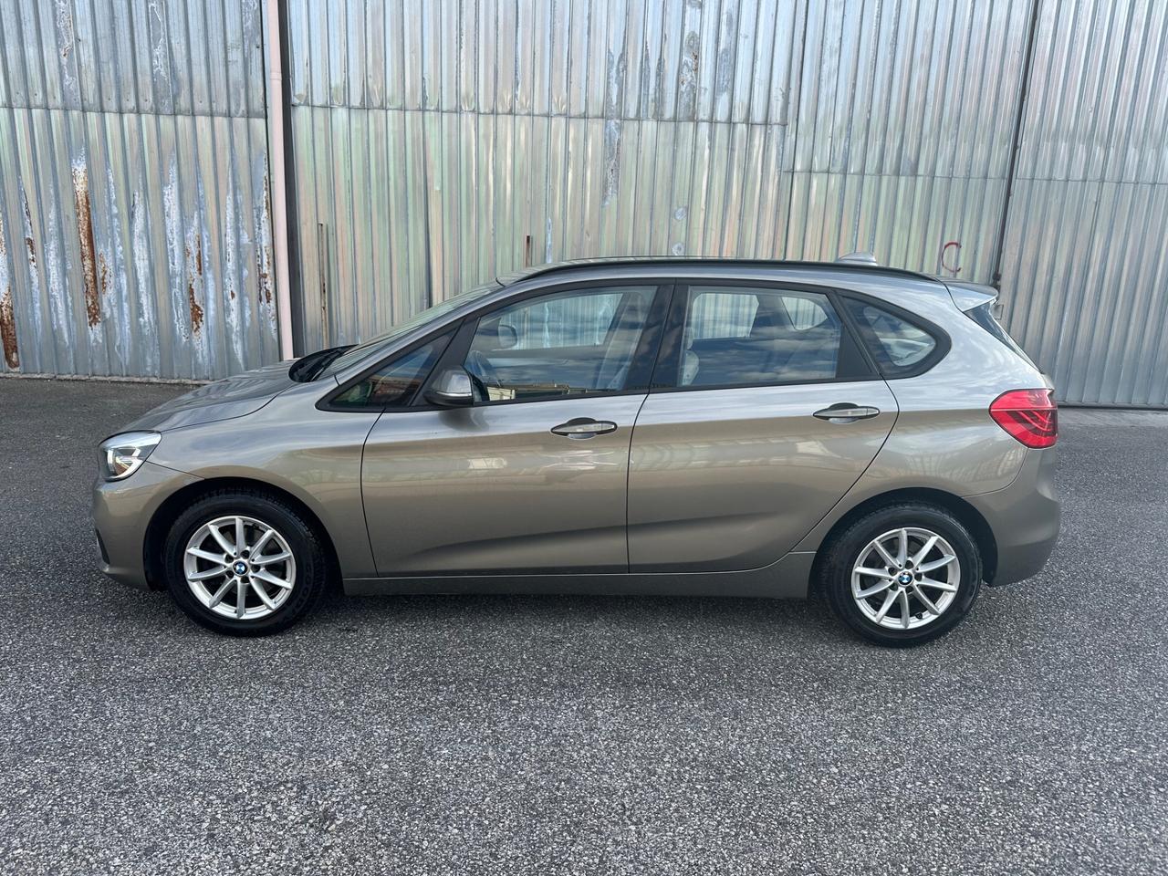 Bmw 218 218d ACTIV TOURER Advantage