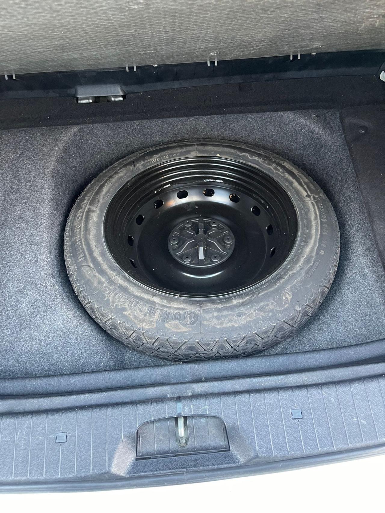 Mercedes A 180 - NEOPATENTATI