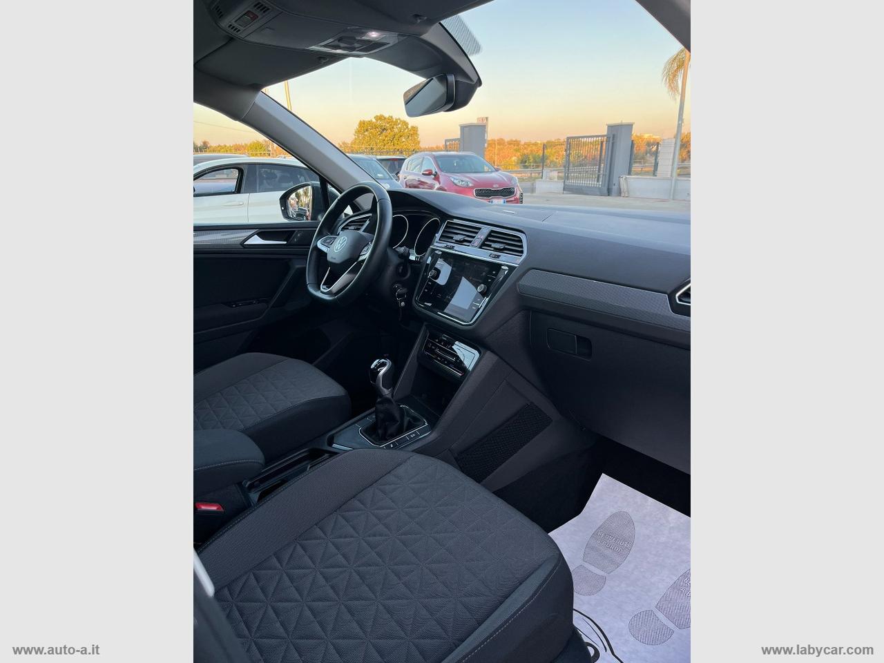 VOLKSWAGEN Tiguan 2.0 TDI SCR Life