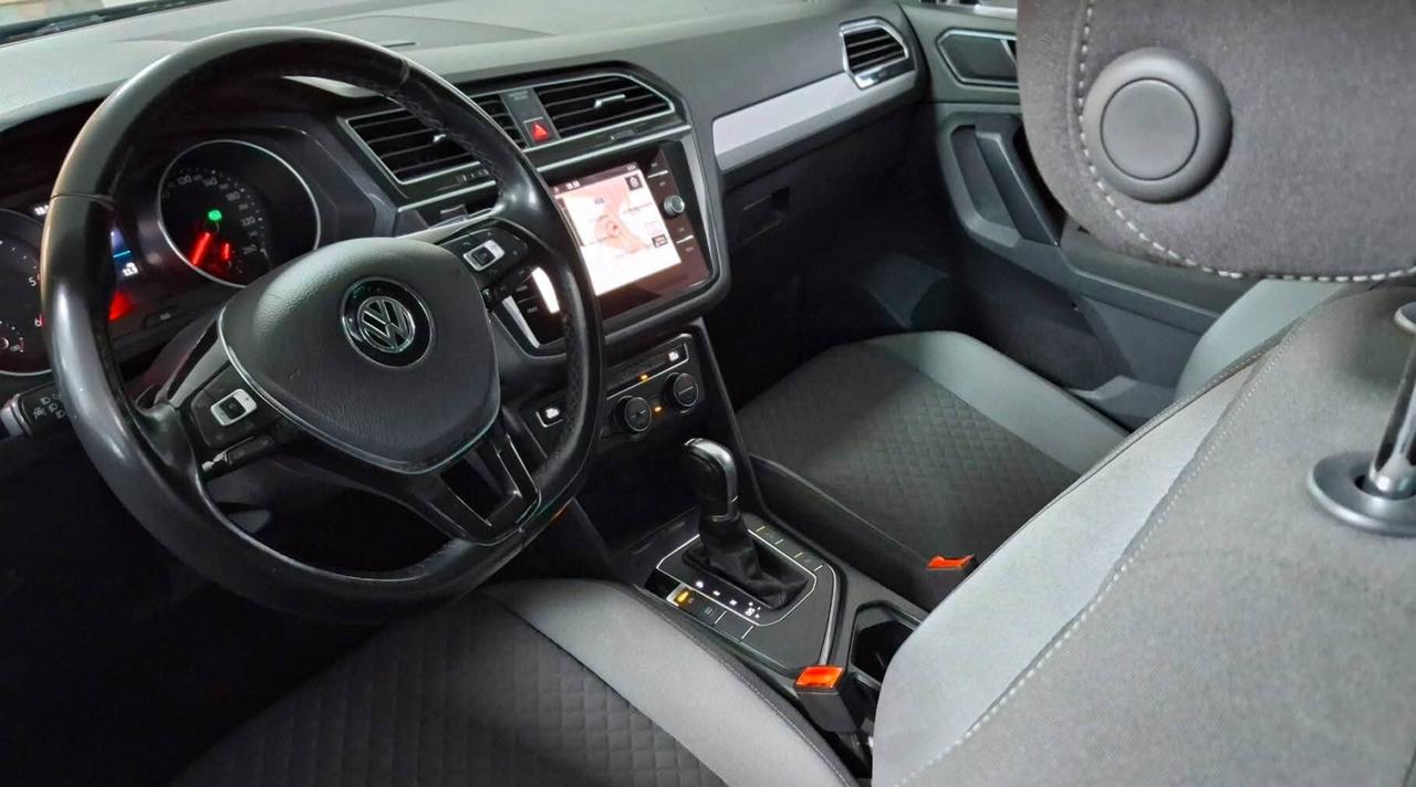 Volkswagen Tiguan 2.0 TDI SCR DSG Business BlueMotion Technology