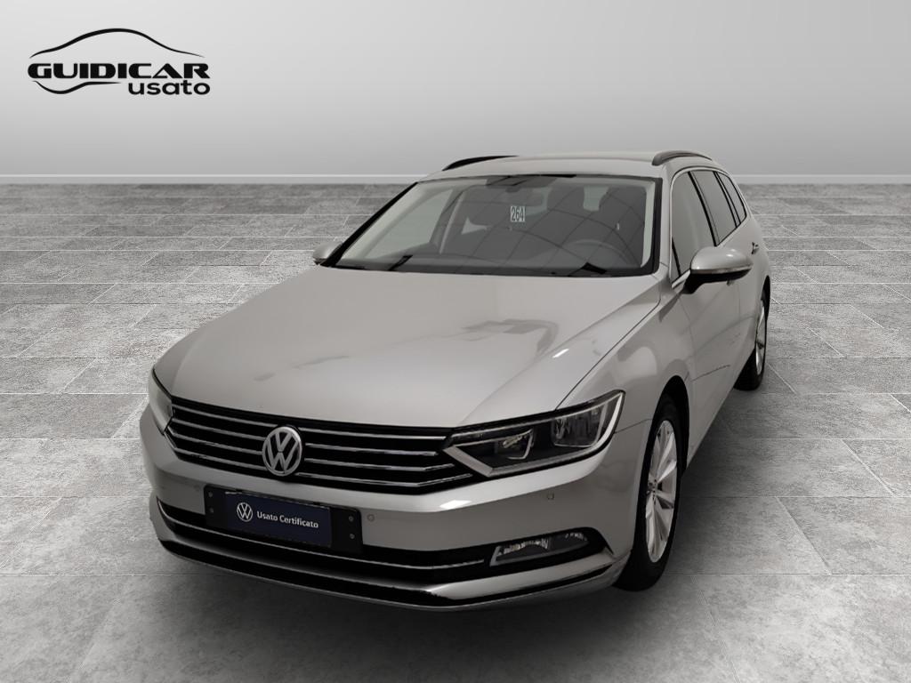 VOLKSWAGEN Passat VIII 2015 Variant - Passat Variant 2.0 tdi Business (