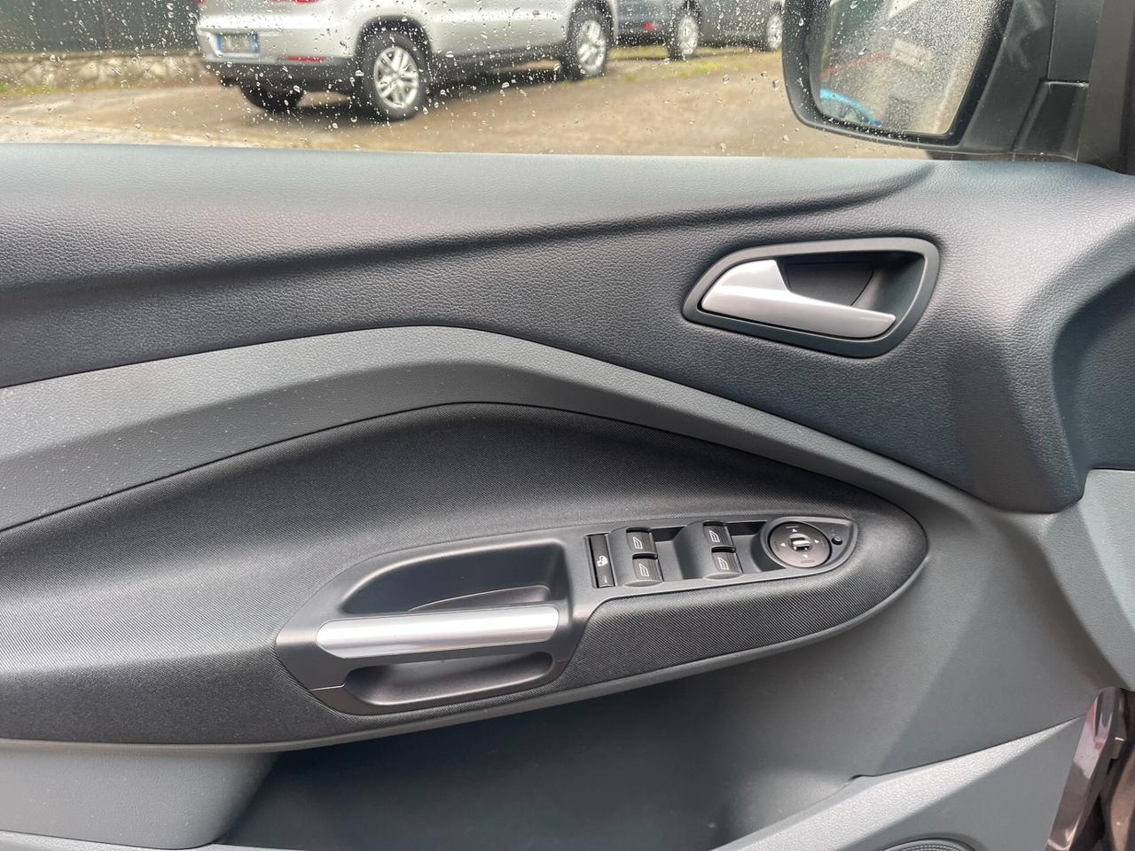 Ford C-Max 1.6 TDCi 115CV Titanium NEO PATENTATI