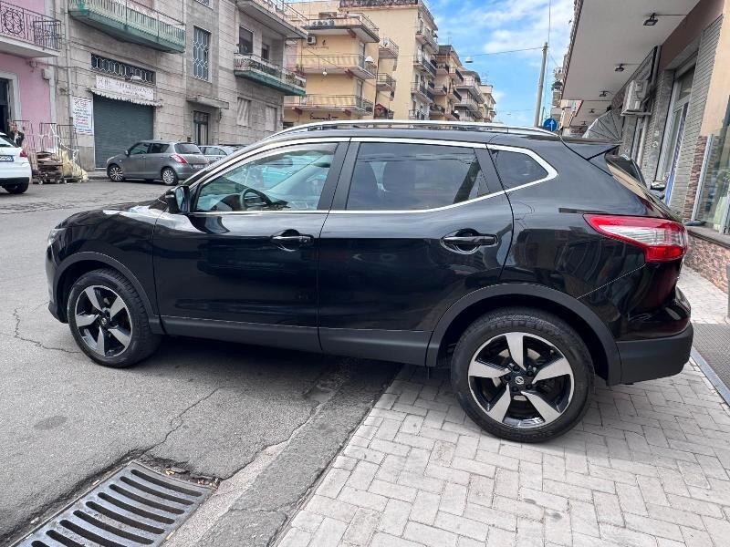 Nissan Qashqai 1.5 dCi N-Connecta