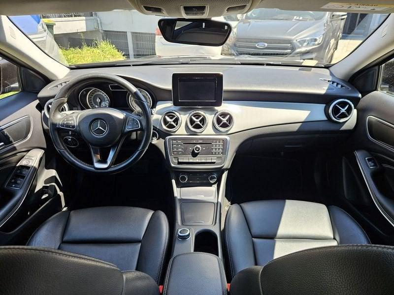 Mercedes-Benz GLA GLA 200 d Automatic Activity Edition
