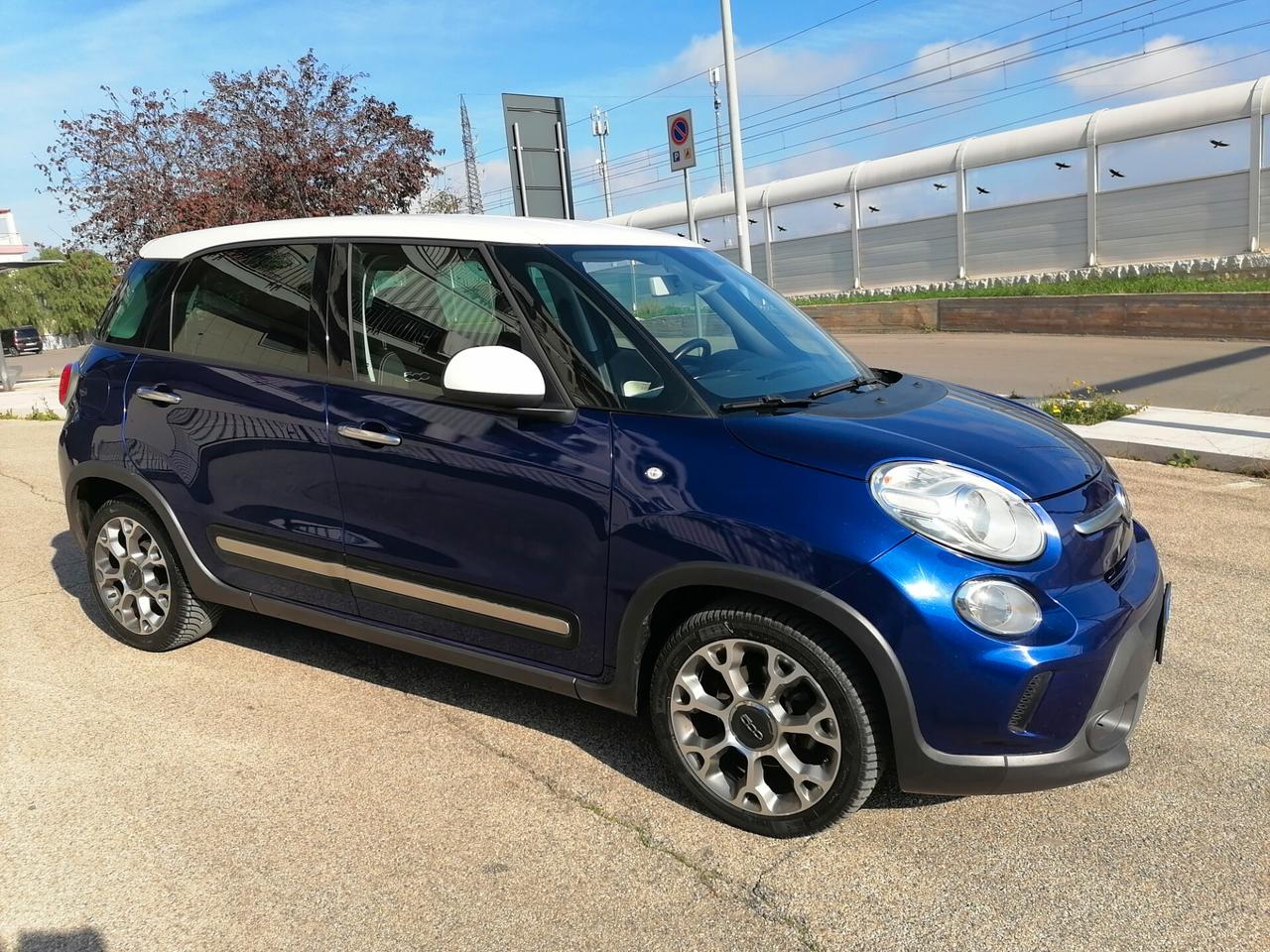 Fiat 500L 1.6 Multijet 105 CV TREKKING 2015