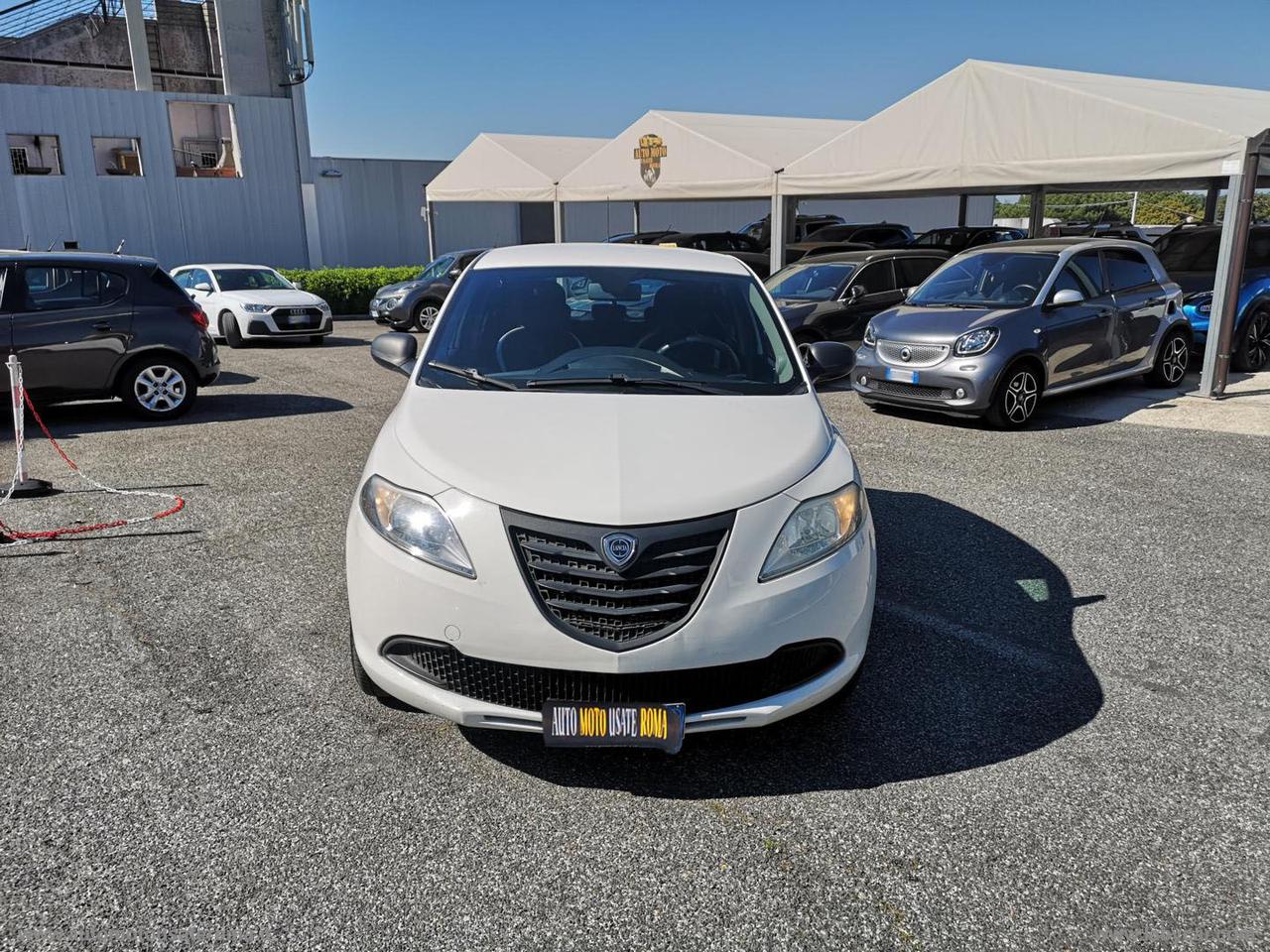 LANCIA Ypsilon 1.2 69 CV 5p. Elle RATE AUTO MOTO SCOOTER