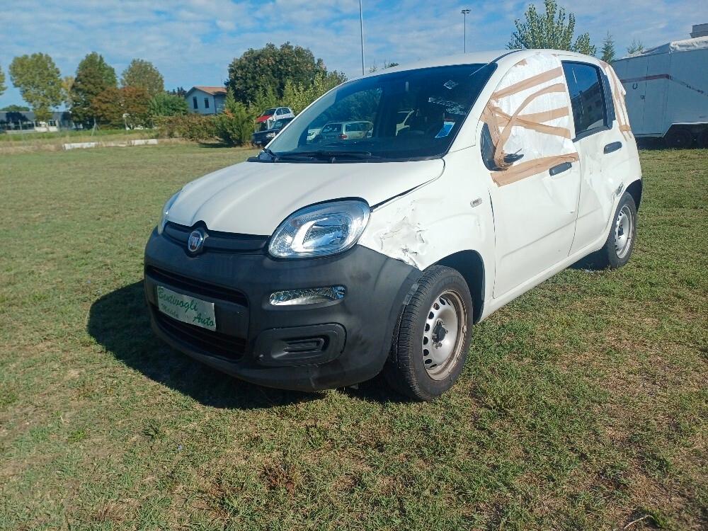 Fiat Panda 1.0 Hybrid Pop Van 2 posti Incidentata