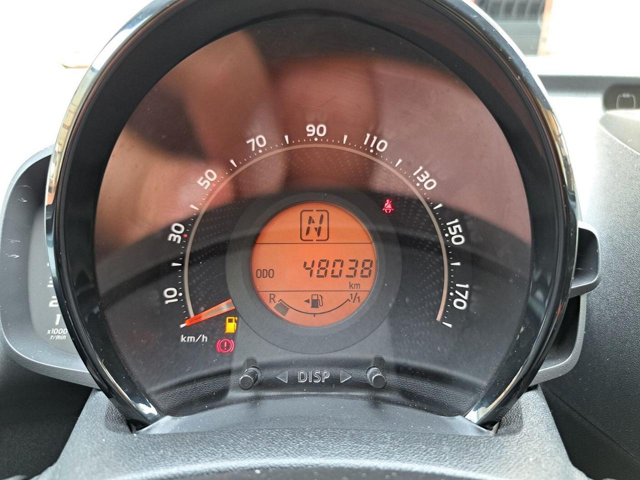 Toyota Aygo 1.0 VVT-i 69 CV 5 porte x-business MMT