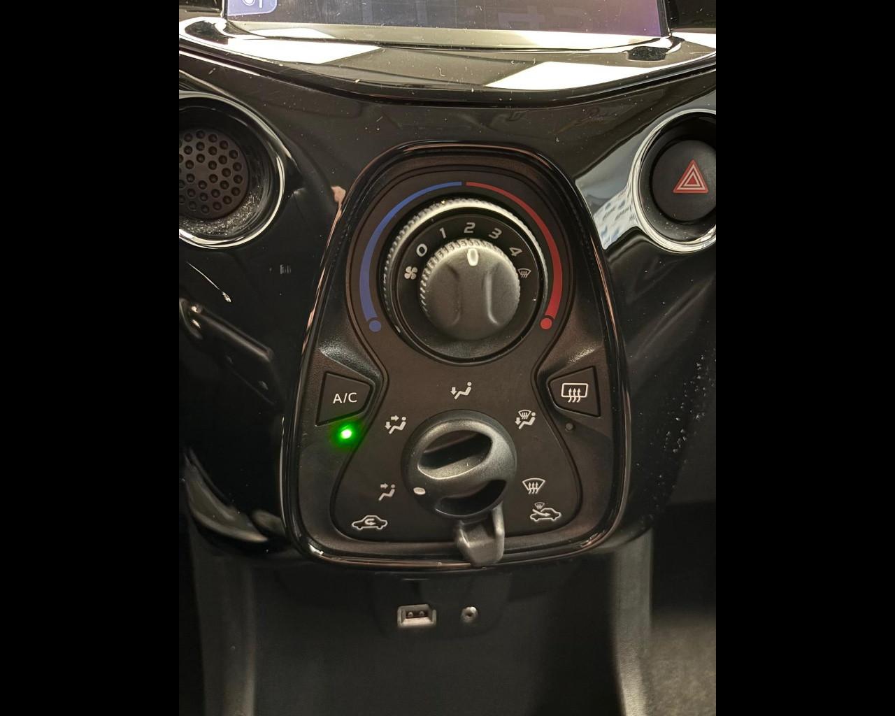CITROEN C1 II 2018 5p - C1 5p 1.0 vti Shine 72cv neopatentati