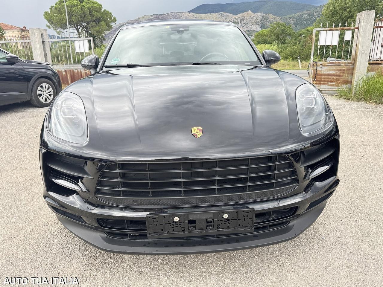 PORSCHE MACAN 2.0 TURBO BENZINA TETTO NAVI