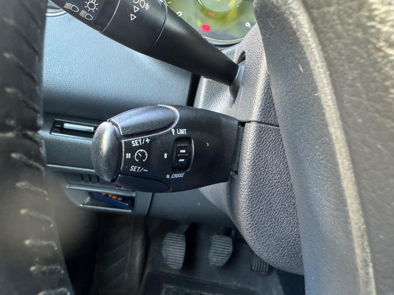 Peugeot 3008 1.6 HDi 112 cv garanzia 12 mesi