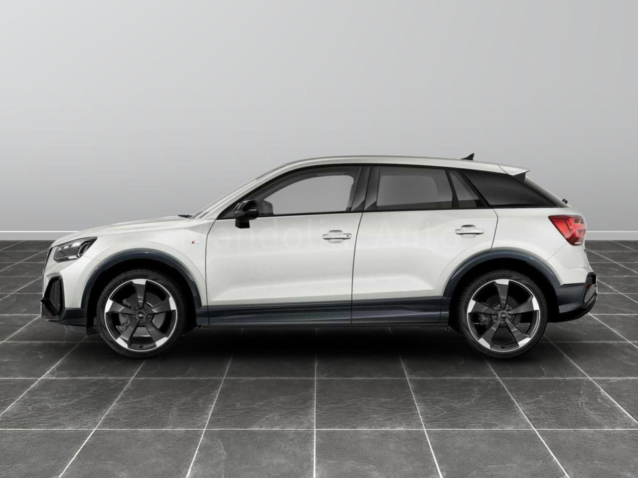 Audi Q2 30 2.0 tdi identity black
