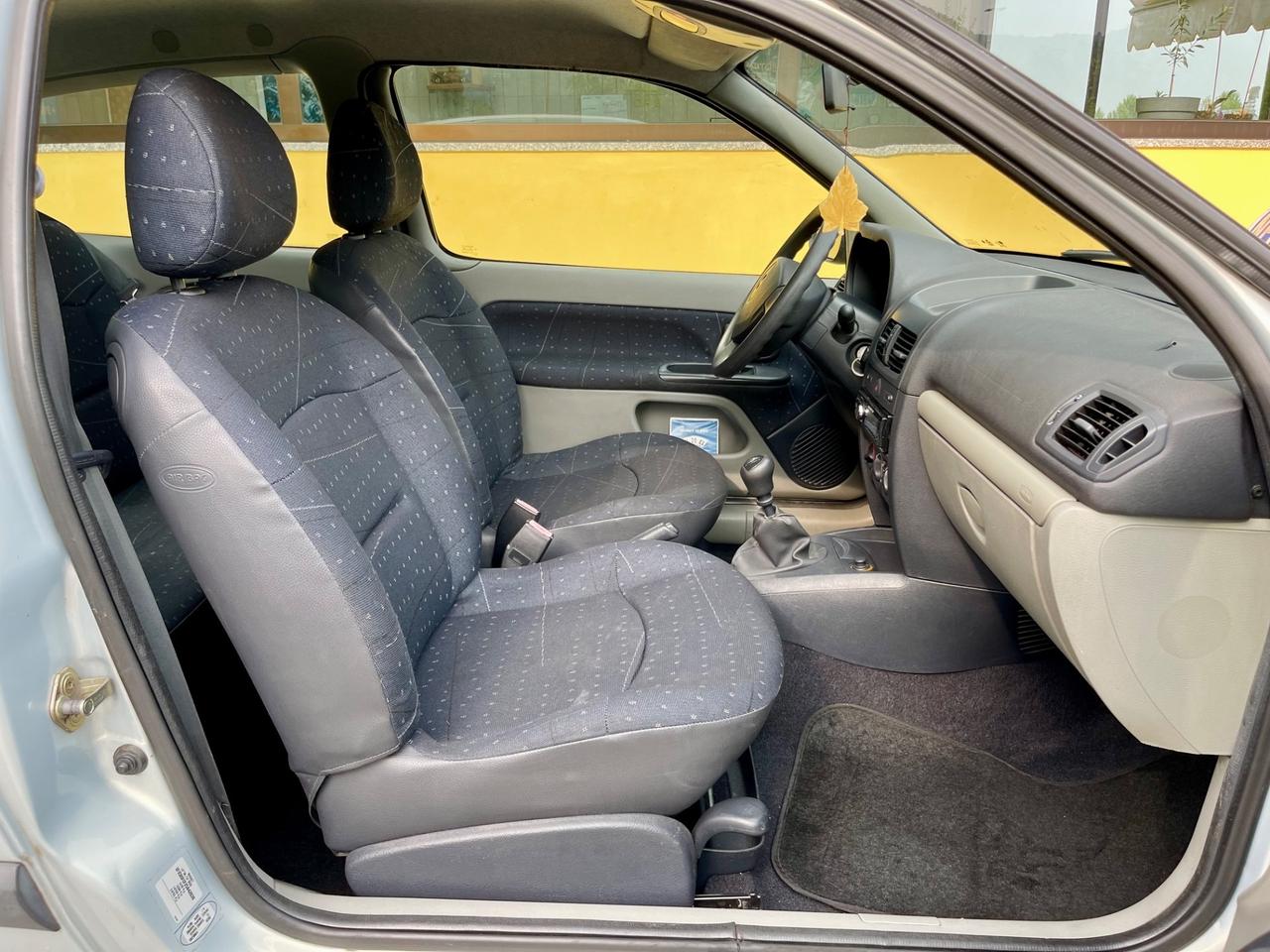 Renault Clio 1.2 43kw OK NEOPATENTATI