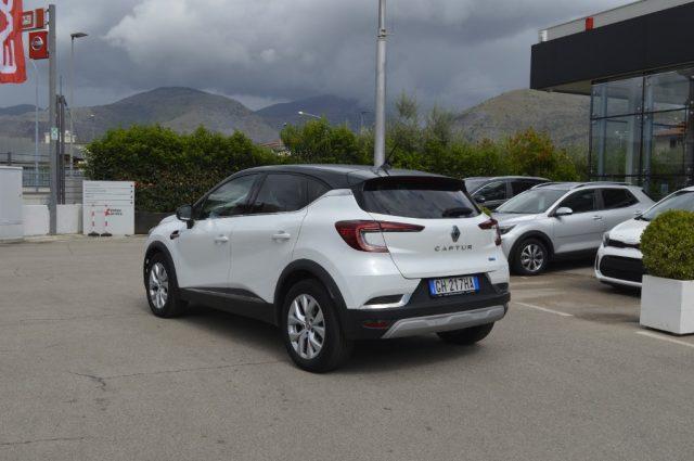 RENAULT Captur Full Hybrid E-Tech 145 CV Intens