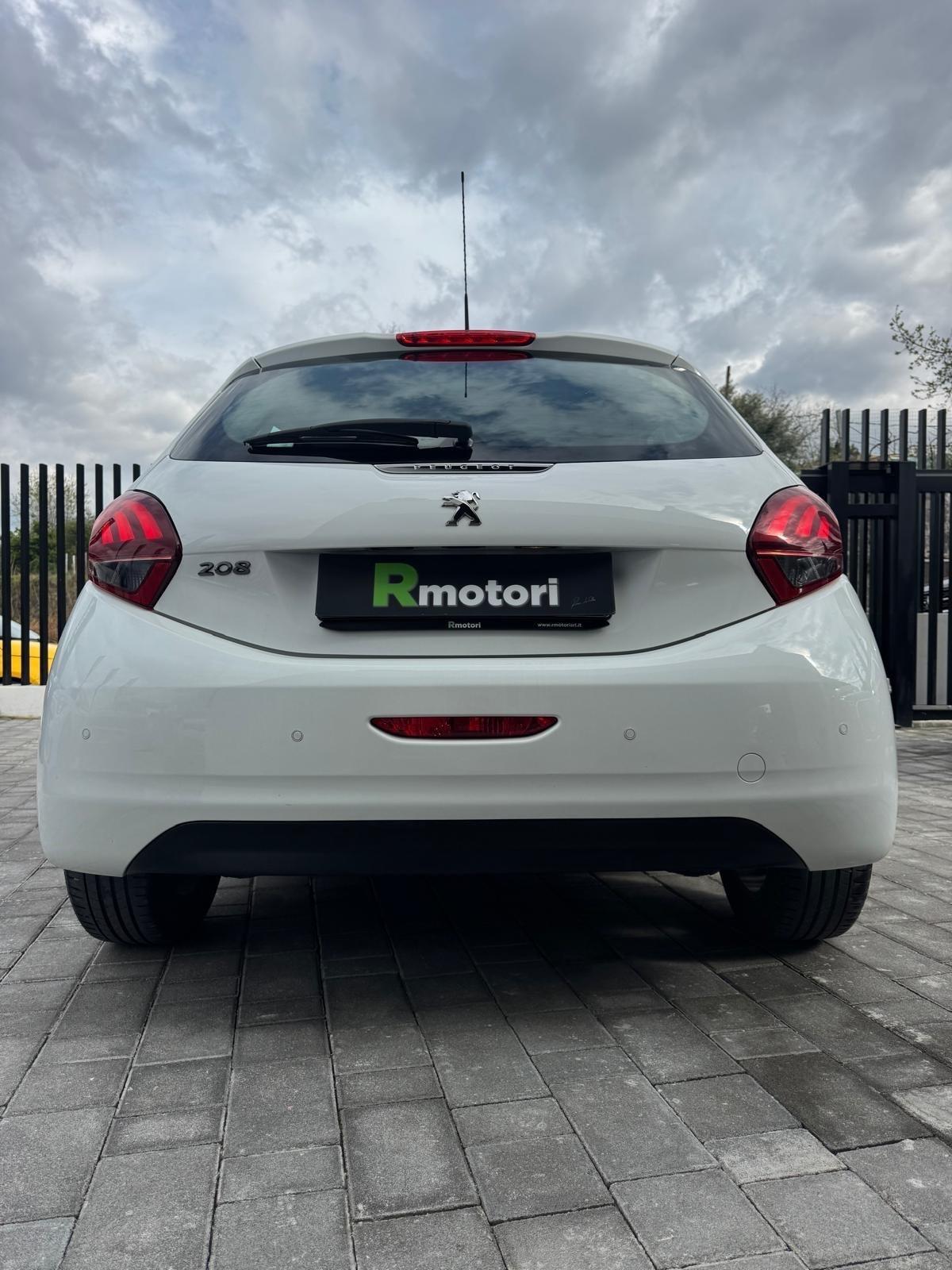 Peugeot 208 BlueHDi 75 5 porte Allure