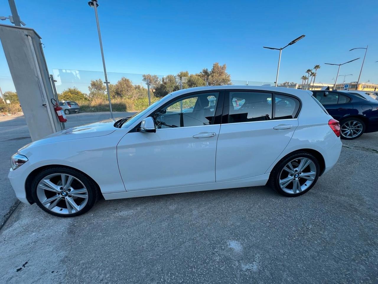 Bmw 118 118d 5p. Sport