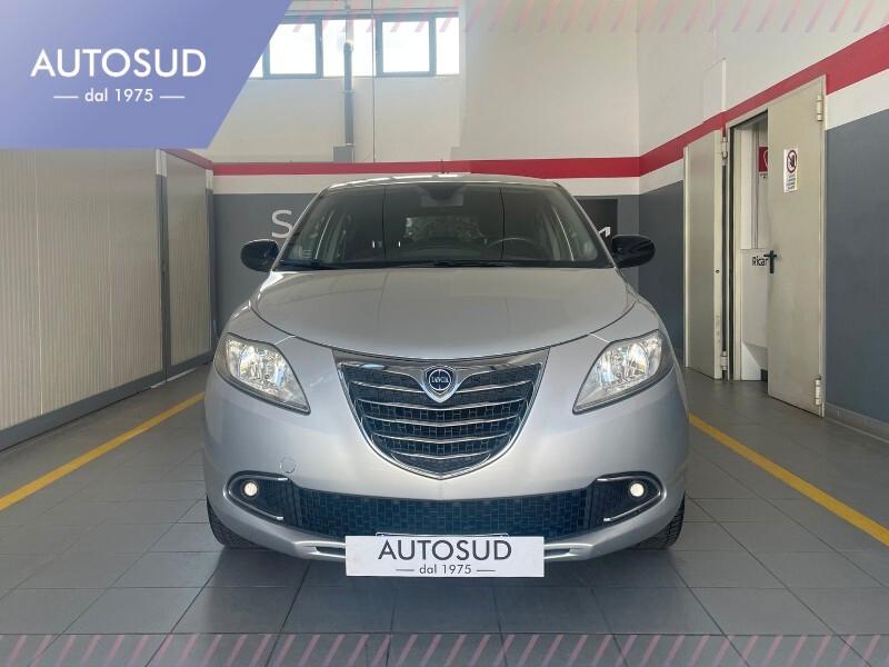 Lancia Ypsilon 1.2 69 CV 5 porte GPL Ecochic Silver