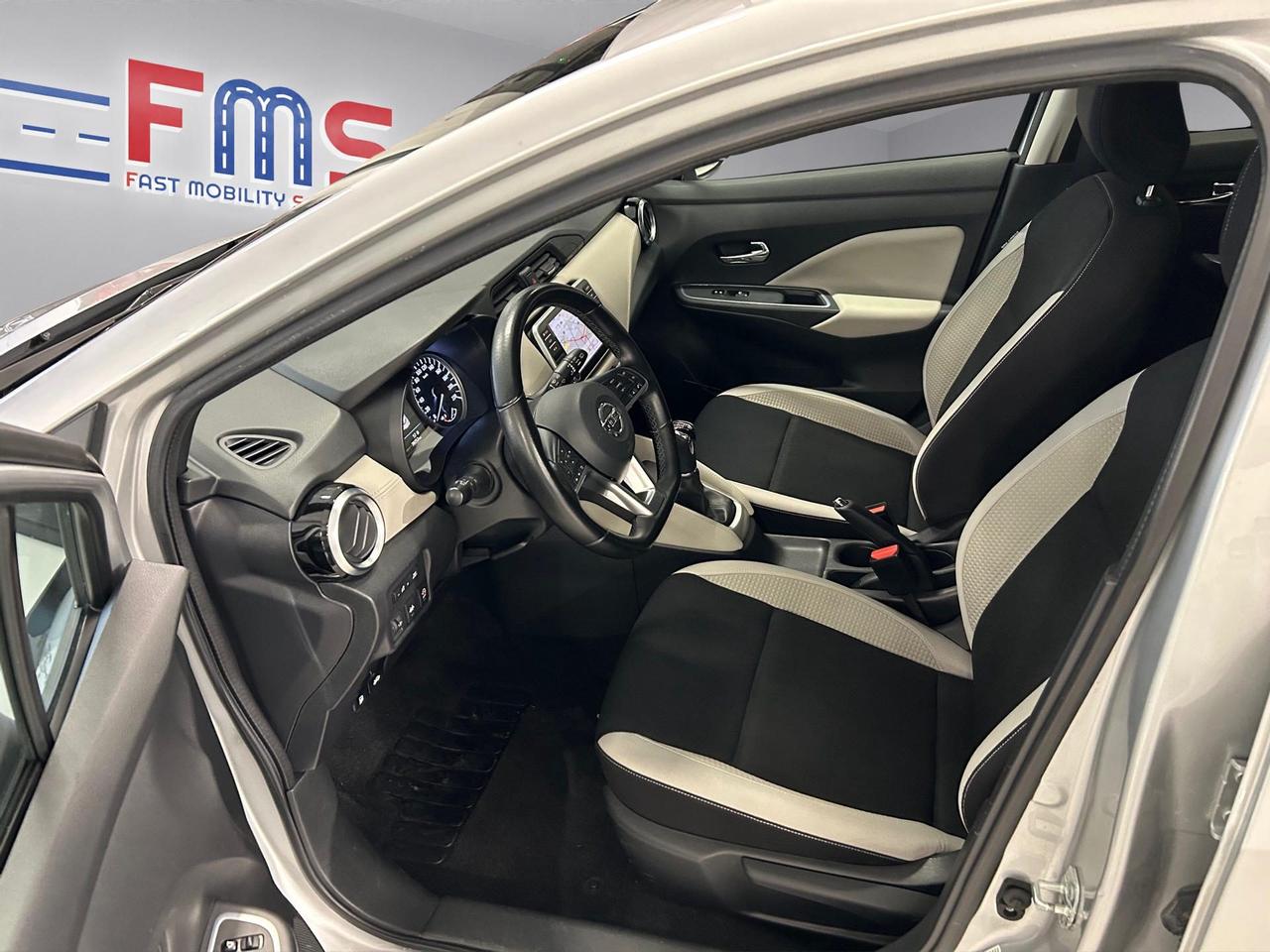 Nissan Micra 1.0 ig-t Tekna 92cv