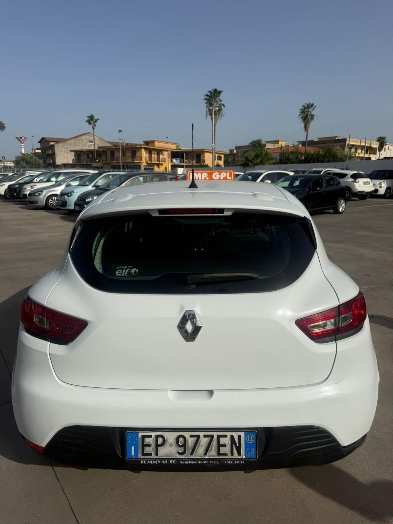 Renault Clio 1.2 75CV GPL