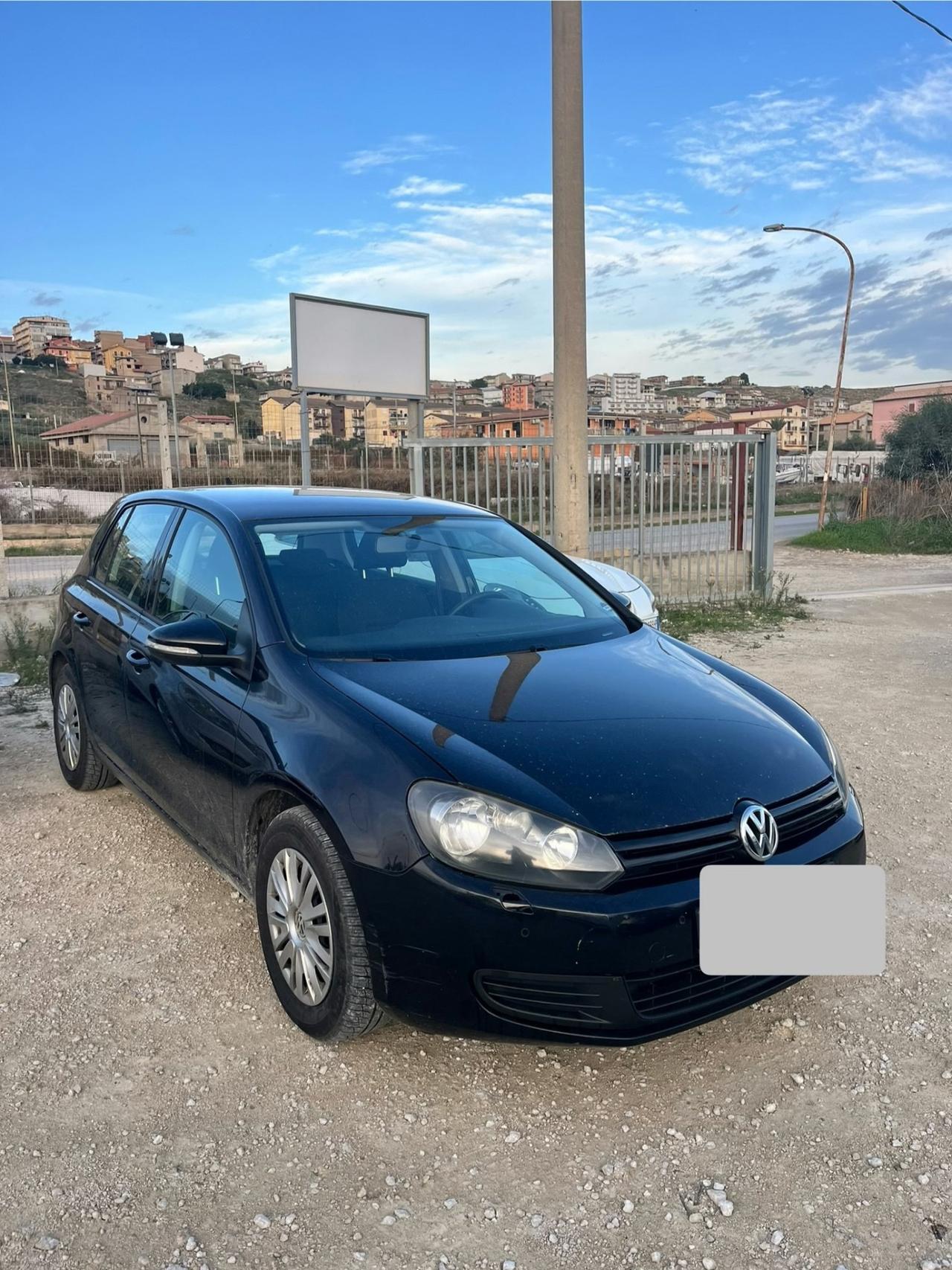 Volkswagen Golf 1.6 TDI DPF 5p. Con gancio traino
