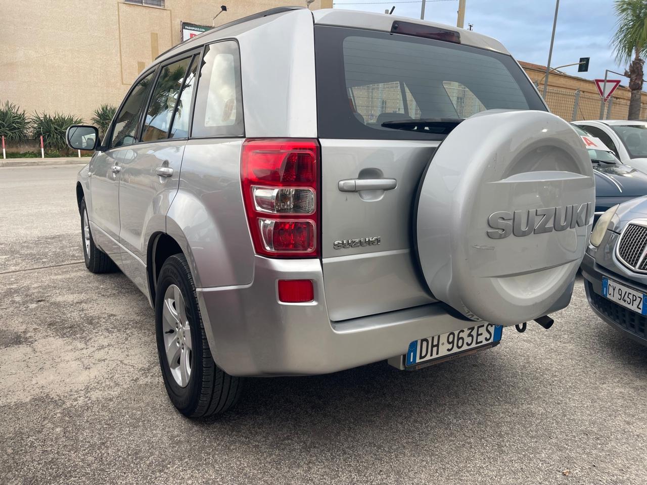 Suzuki Grand Vitara 1.9 DDiS 5 porte Executive