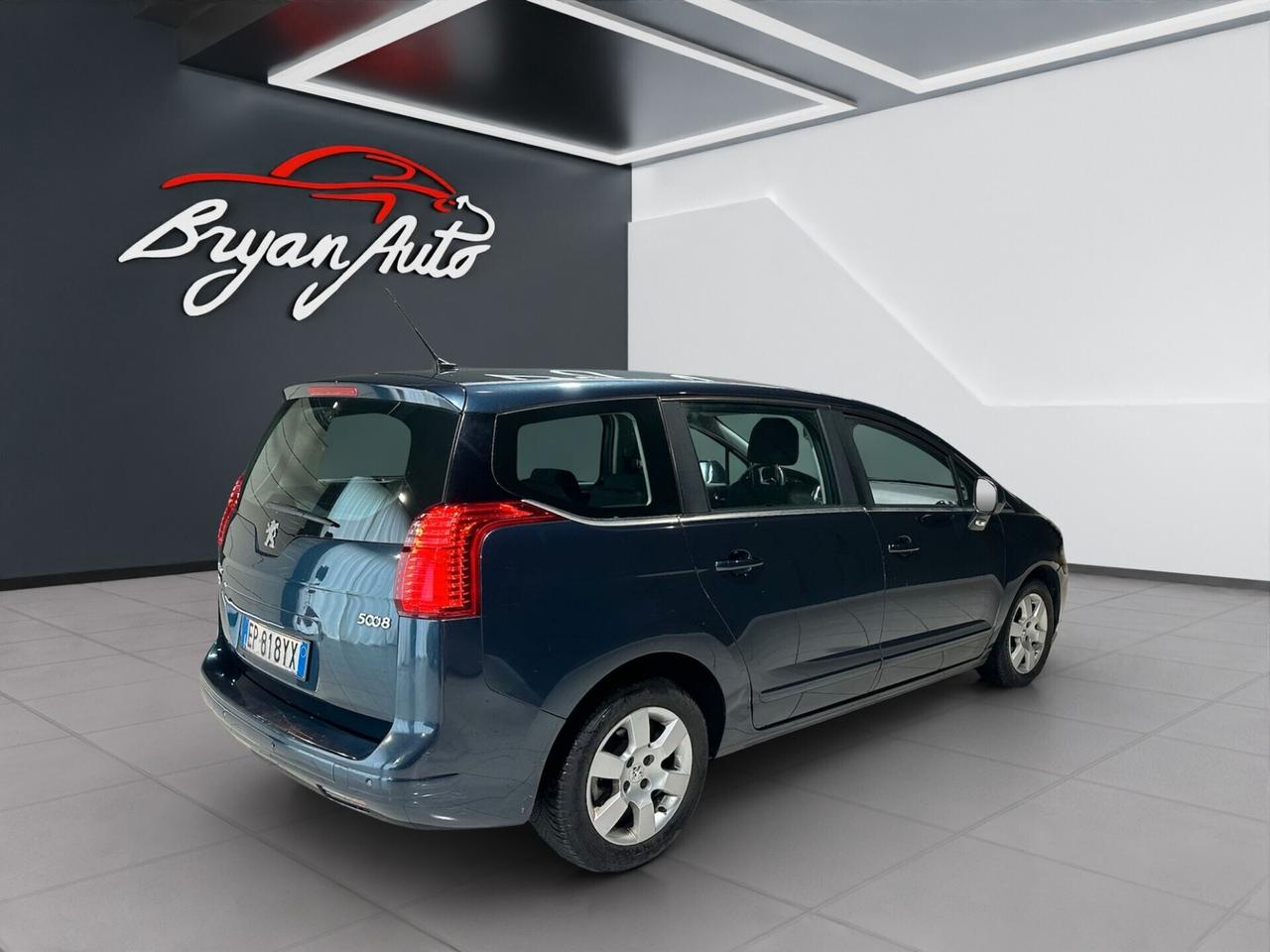 Peugeot 5008 1.6 HDi 115CV 8V Business