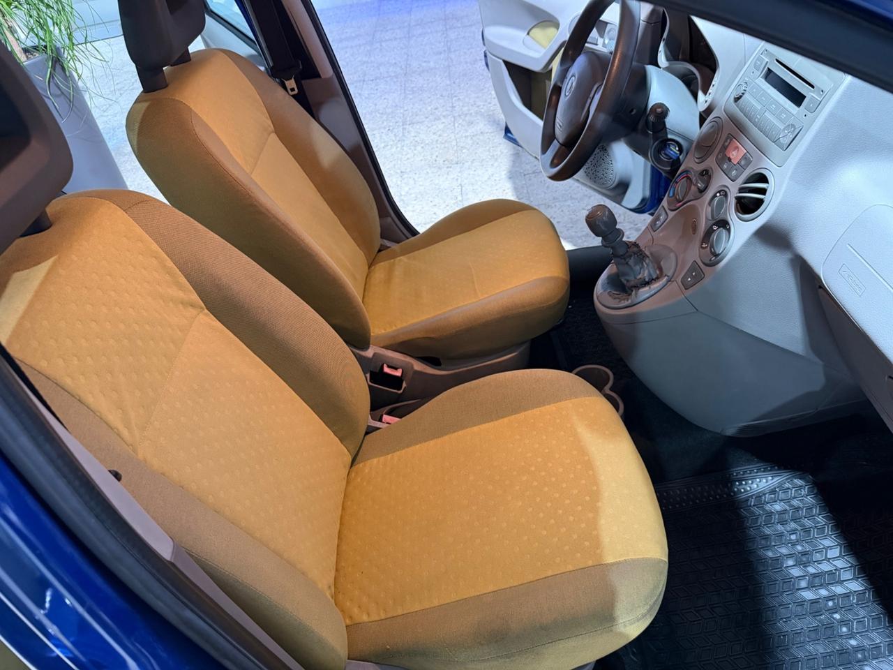 Fiat Panda 1.2 Emotion 100 mila KM