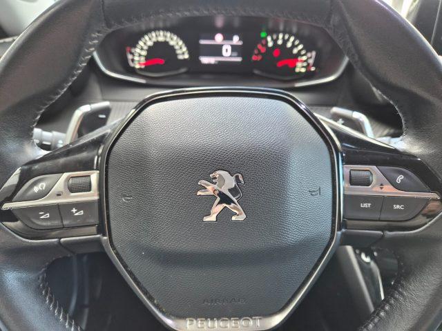 PEUGEOT 2008 BlueHDi 130 S&S EAT8 Allure Navi Pack da?179,00