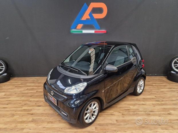 SMART ForTwo 1000 52 kW MHD coupé passion