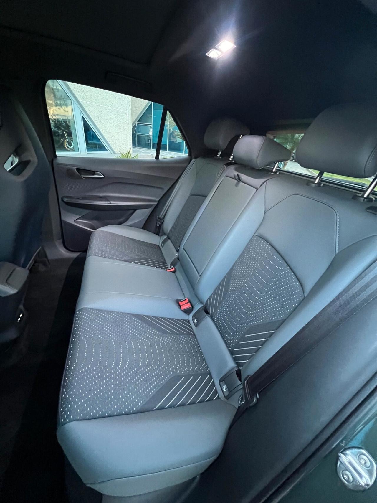 Cupra Born 79kWh 326 CV VZ possibilità noleggio no scoring