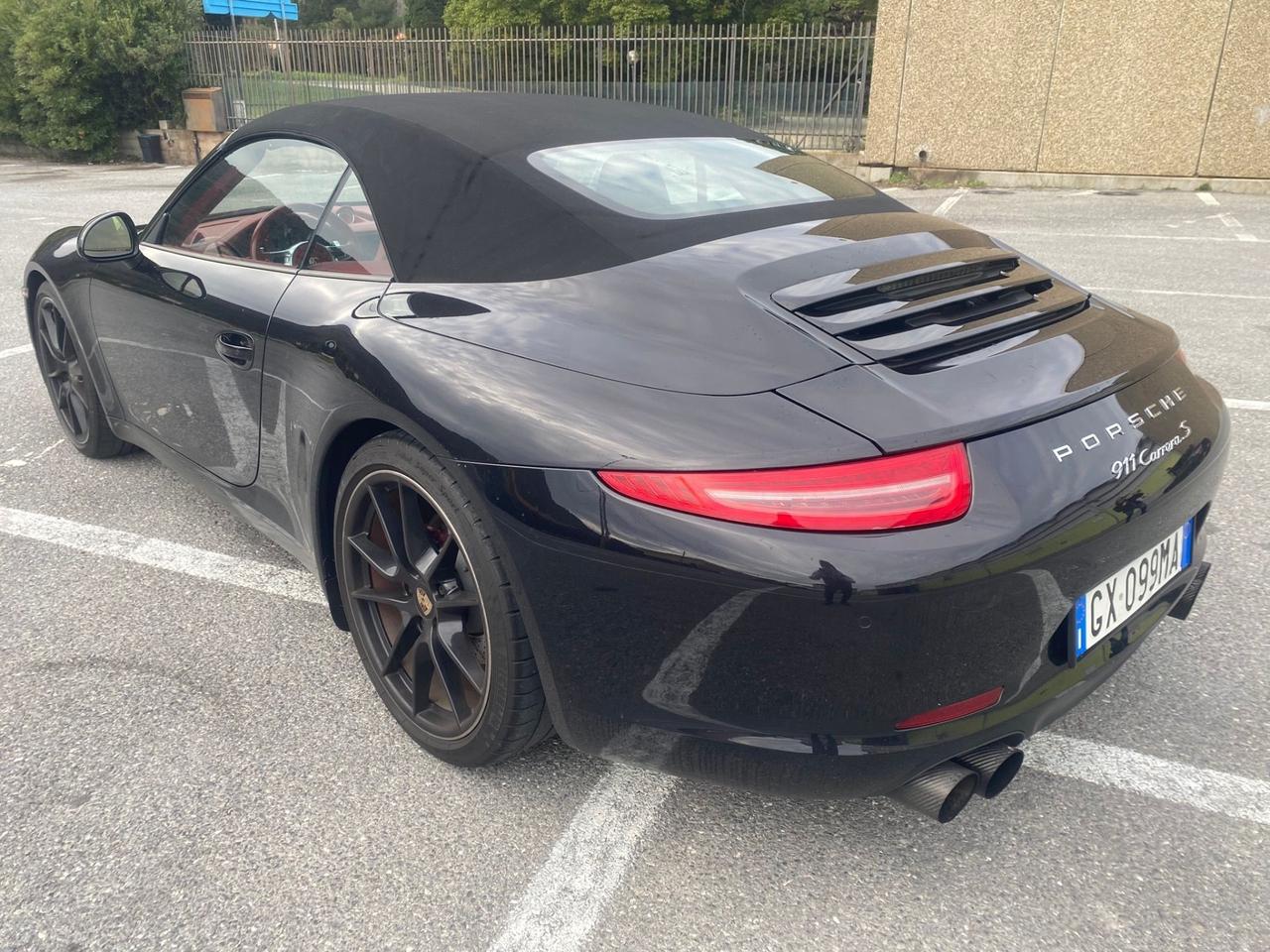 Porsche 911 3.8 Carrera S Coupé