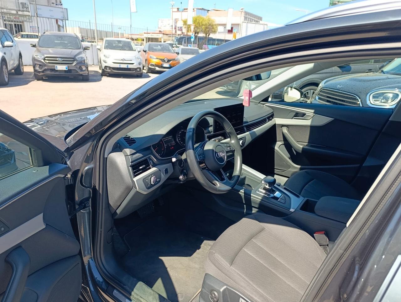 Audi A4 Avant 35 TDI/163 CV S tronic line edition