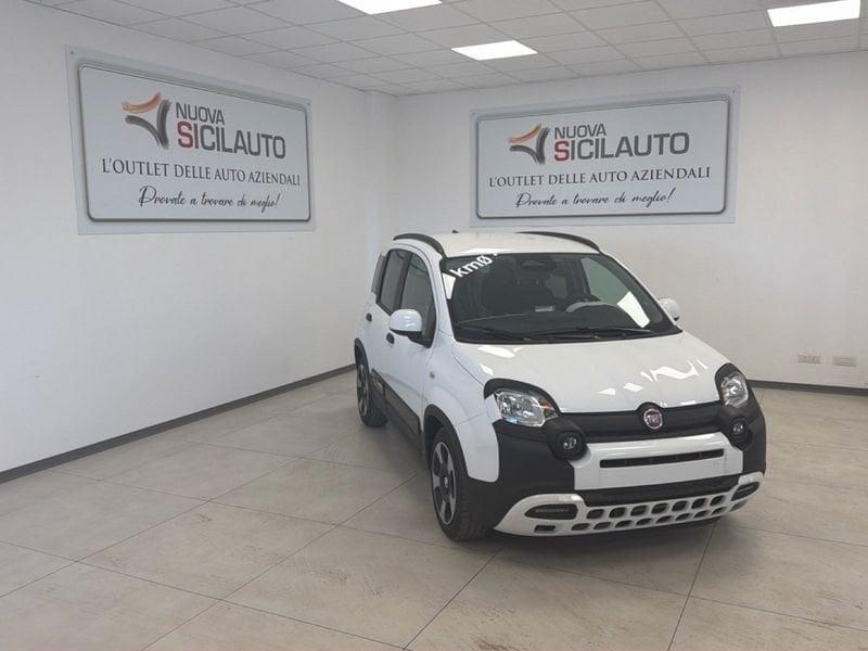 FIAT Pandina 1.0 65cv Hybrid Cross