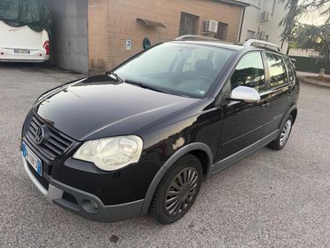 VOLKSWAGEN Polo Cross 1.4/69CV TDI senza nessun lavoro da fare