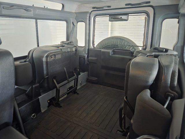 LAND ROVER Defender 90 2.4 TD4 AUTOVETTURA SERVICE LAND ROVER