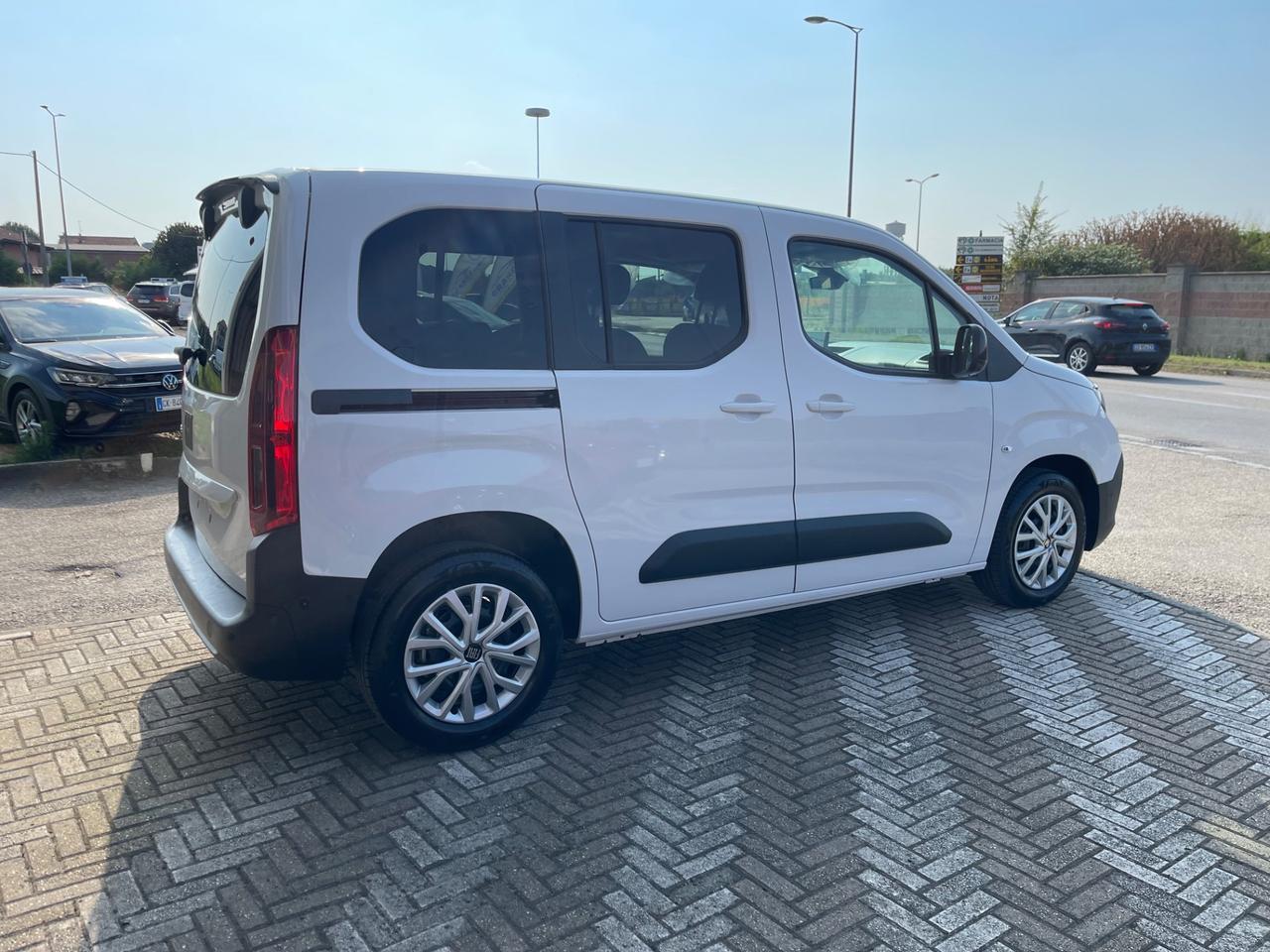 Fiat Doblò 1.5 BlueHdi 100CV Crew Cab 5 Posti Nuovo Km ZERO
