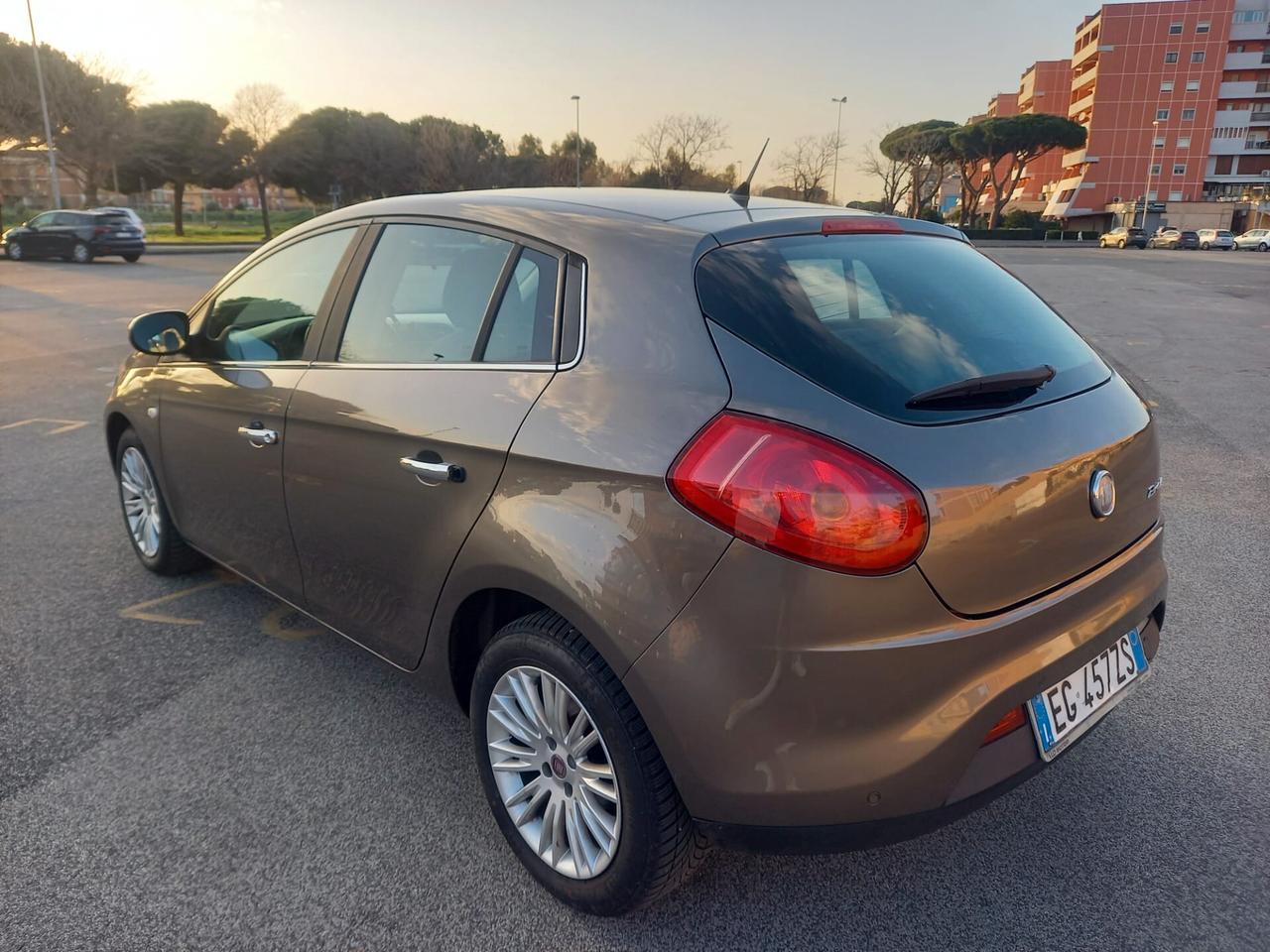 FIAT BRAVO 1.6 DIESEL EURO5 NEOPATENTATI