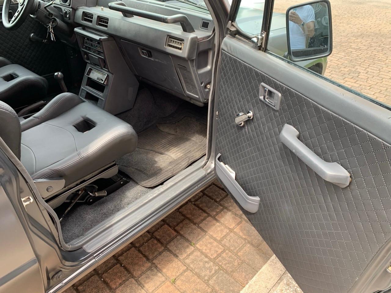 Mitsubishi Pajero 2.5 TDI Metal-top SE