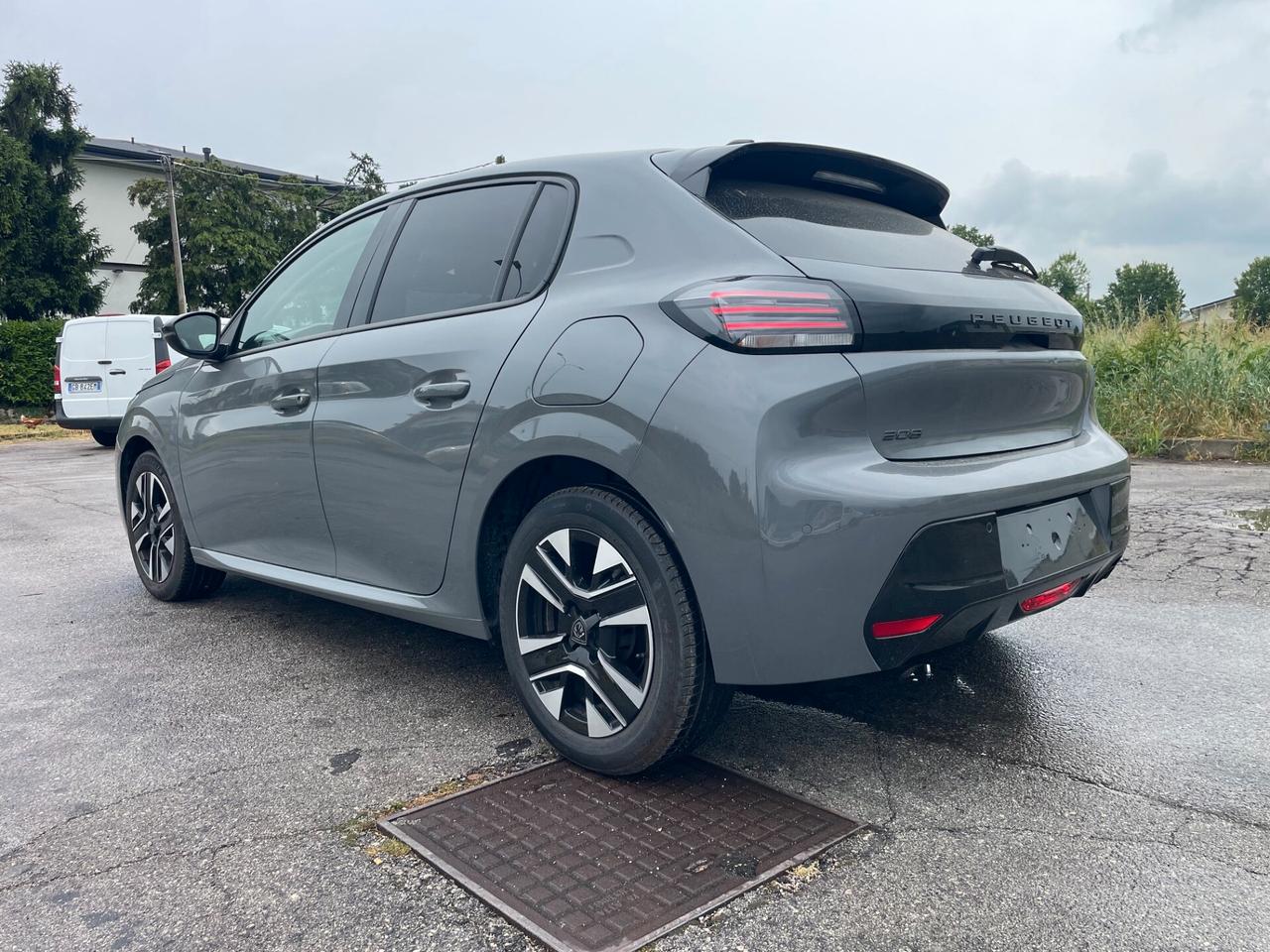 Peugeot 208 PureTech 100 Stop&Start 5 porte Allure