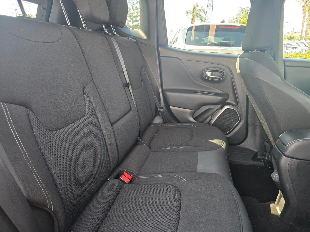 JEEP RENEGADE 1.6MJET LIMITED BLACKWEEK