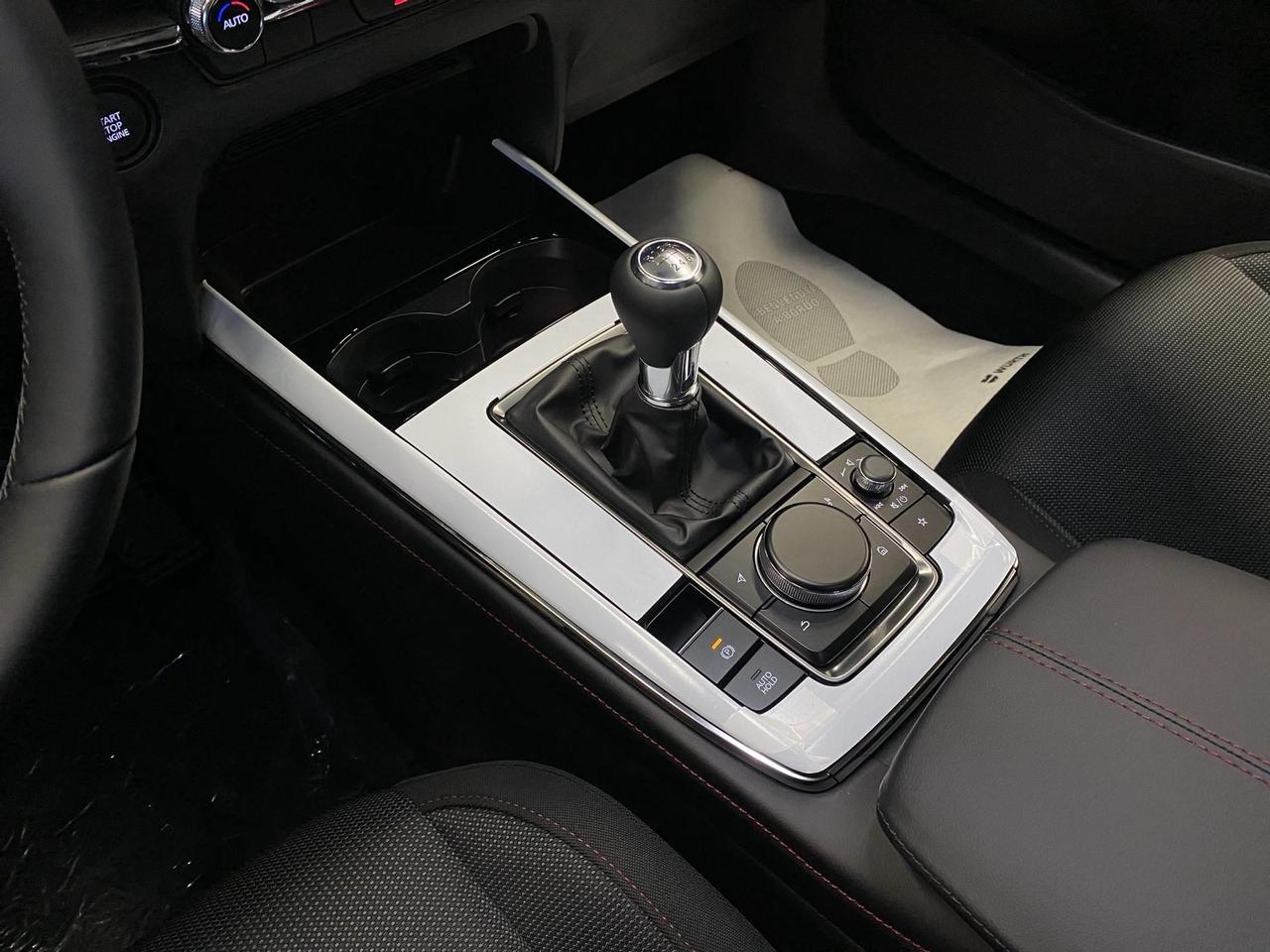 Mazda CX-30 2.5 m-hybrid Advantage 2wd 140cv 6mt