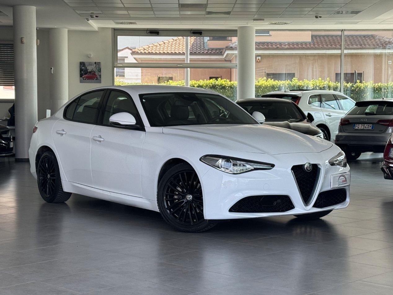 Alfa Romeo Giulia Giulia 2.0 t Sport Tech 200cv auto