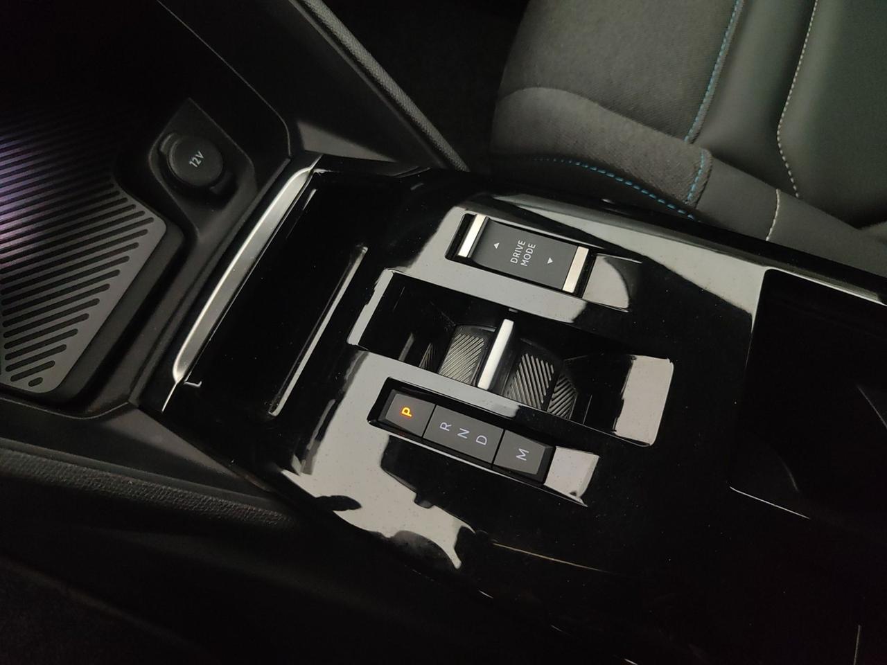 CITROEN C4 X 1.2 PURETECH 130CV MAX EAT8