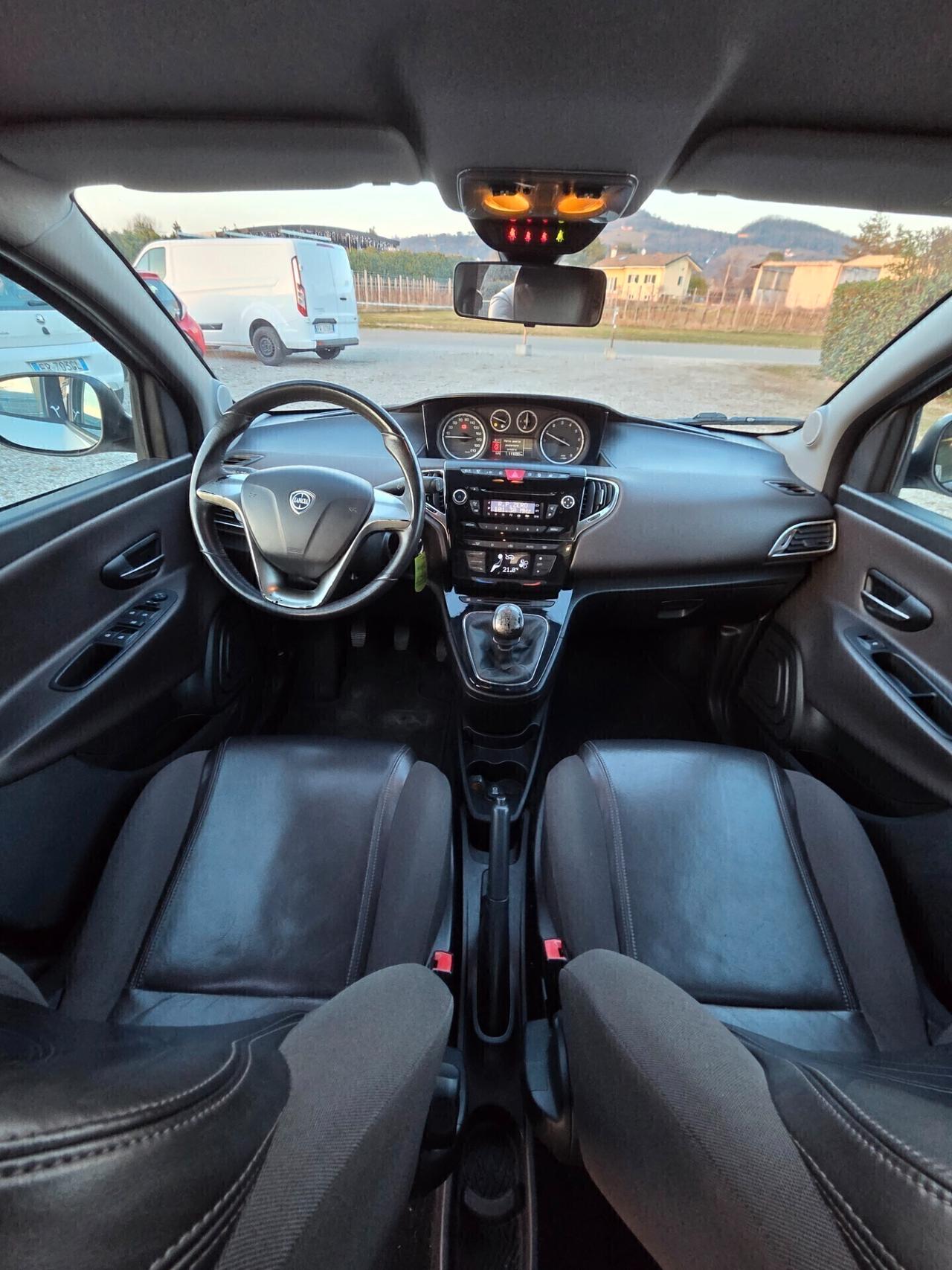 Lancia Ypsilon CV 5 porte S&S Platinum FINANZIABILE