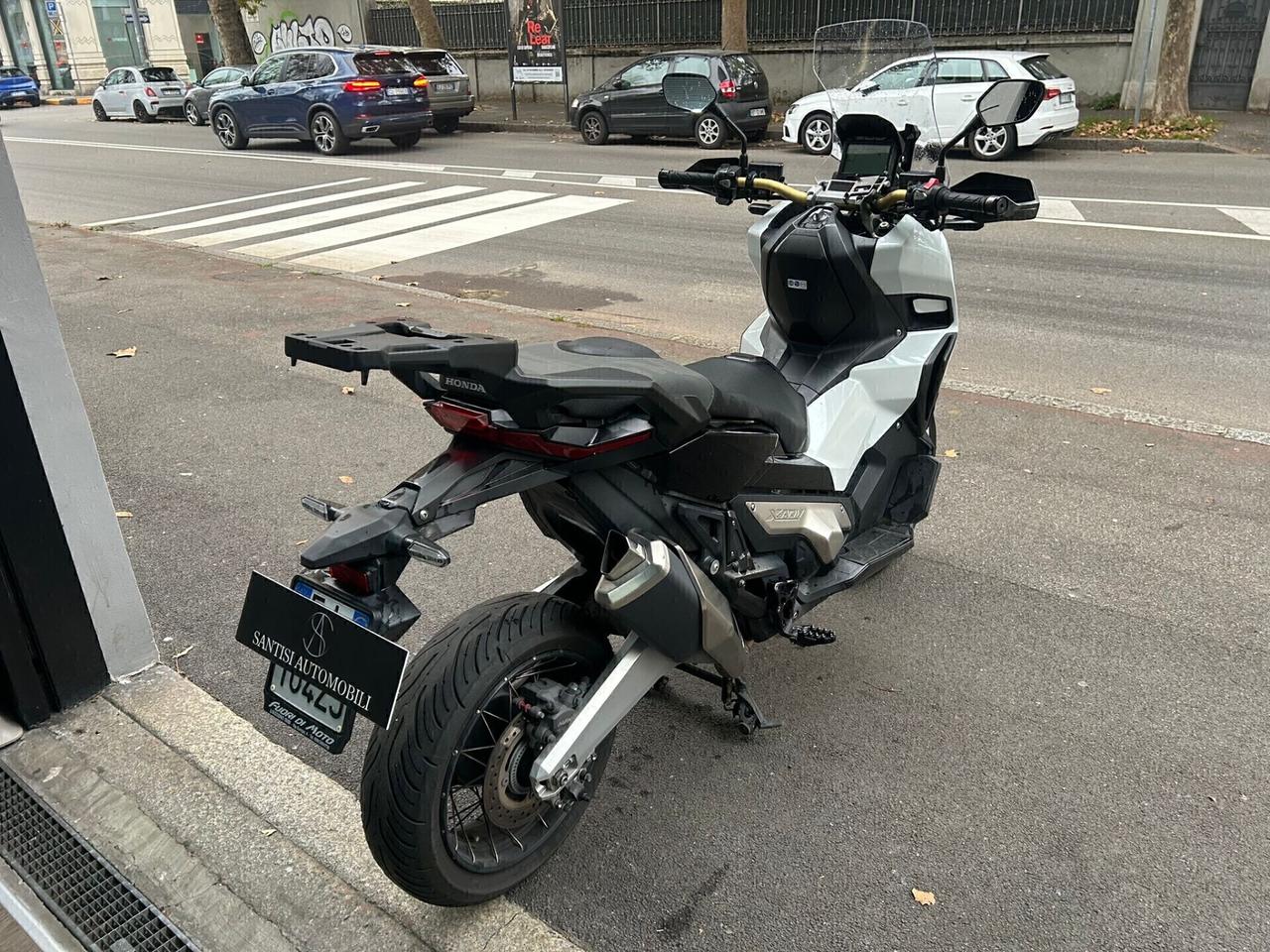 Honda X-ADV 750