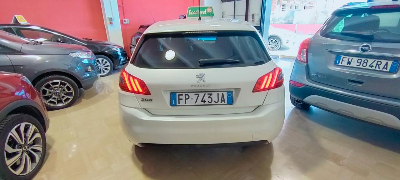 Peugeot 308 BlueHDi 130 S&S Allure 120.000 KM