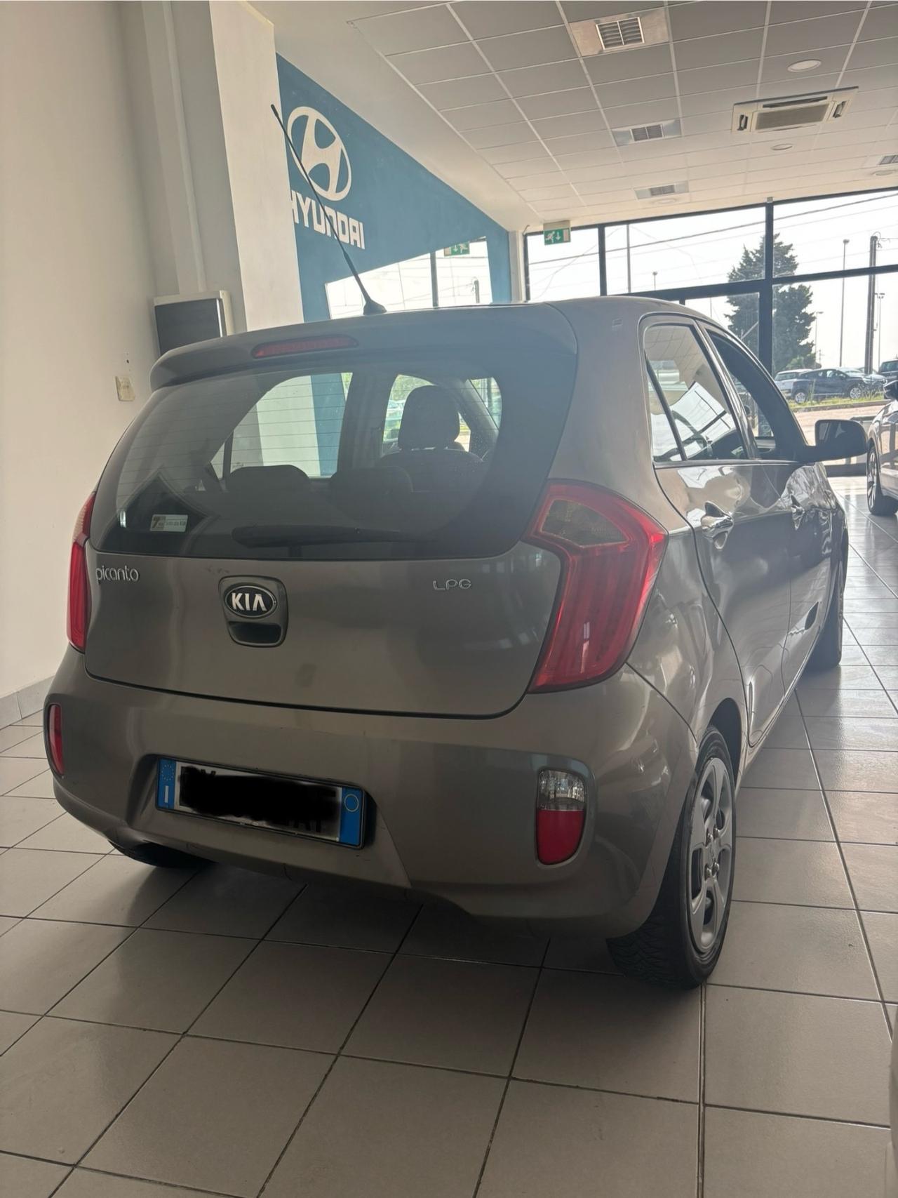 Kia Picanto 1.0 12V EcoGPL 5 porte Glam