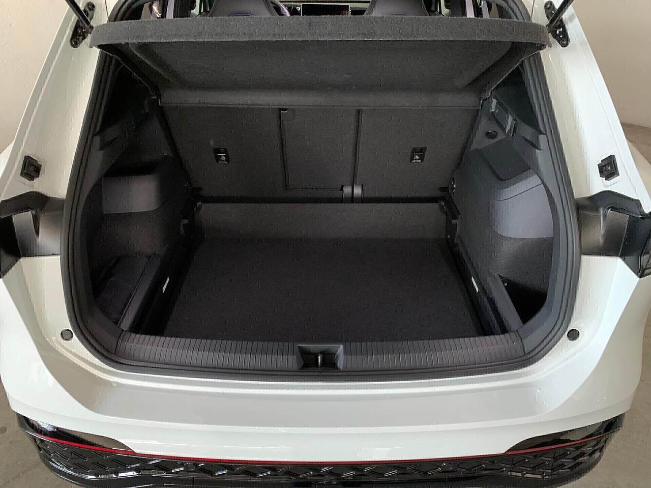 Tiguan eTSI 150 CV ACT DSG R-line GARANZIA 2028