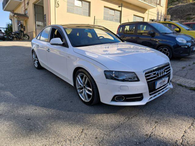 AUDI A4 2.0 TDI 143CV S-Line mult. Advanced